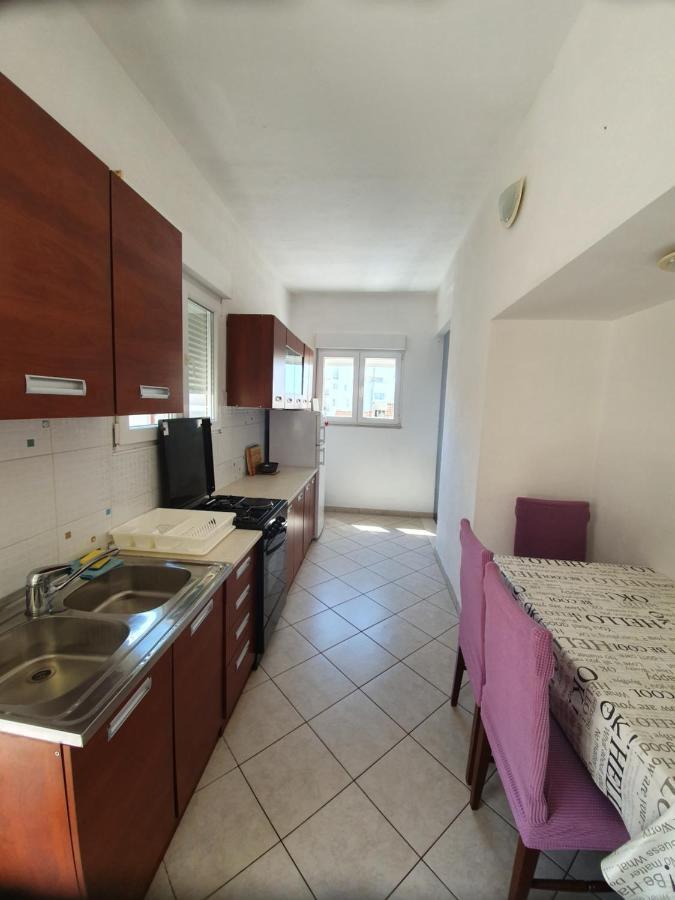 Apartman Dusanka Jovic Makarska Kültér fotó